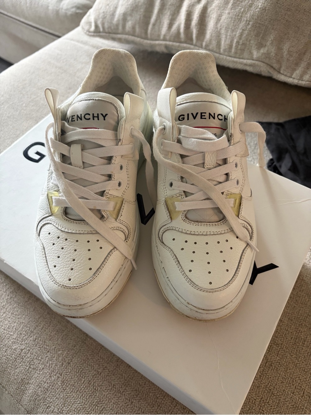 Givenchy sneakers - Picture 2 of 6